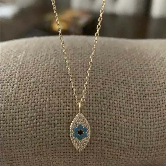 Gorgeous Dainty Evil Eye Necklace - Picture 3 of 7